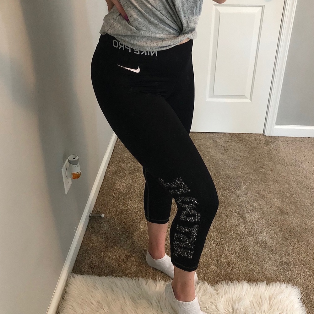 Nike Pro Capri Leggings
